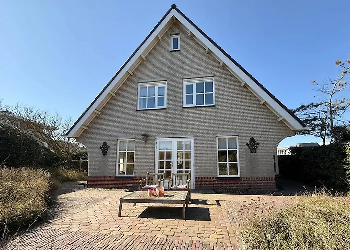 Louise * Берген ан Зее