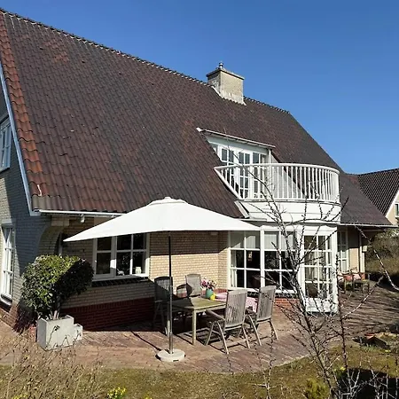 Louise Bergen aan Zee